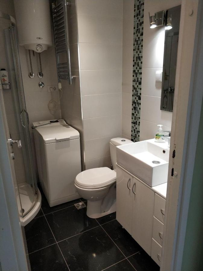 Ferienwohnung Alexplatz Danube View Belgrad Exterior foto